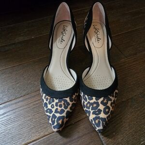 Life Stride Brown and Black Leopard Print Heels Elegant Design